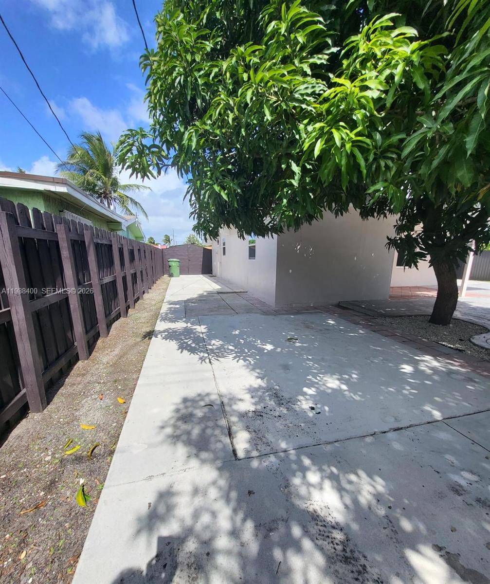 BOULEVARD HEIGHTS SEC 9 - Residential Lease