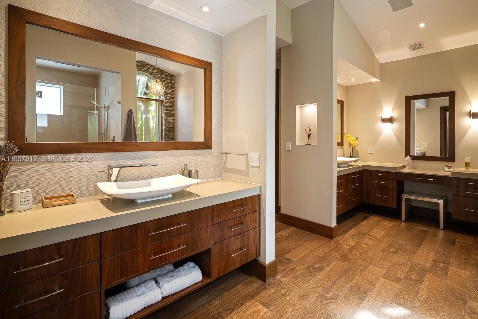 ROCKDALE ESTATES - Residential Lease