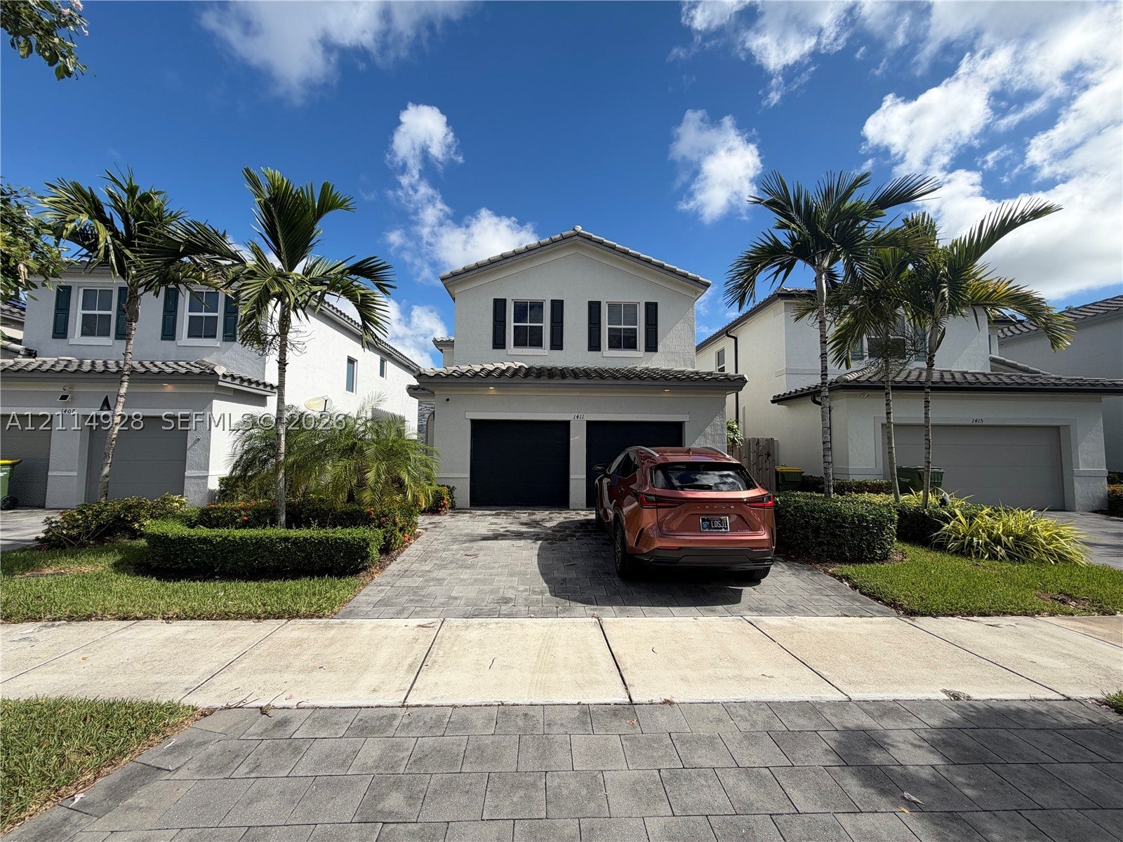 1411 SE 26th Rd