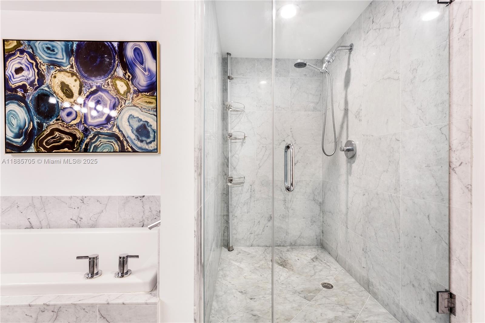 VIZCAYNE NORTH CONDO - Residential Lease