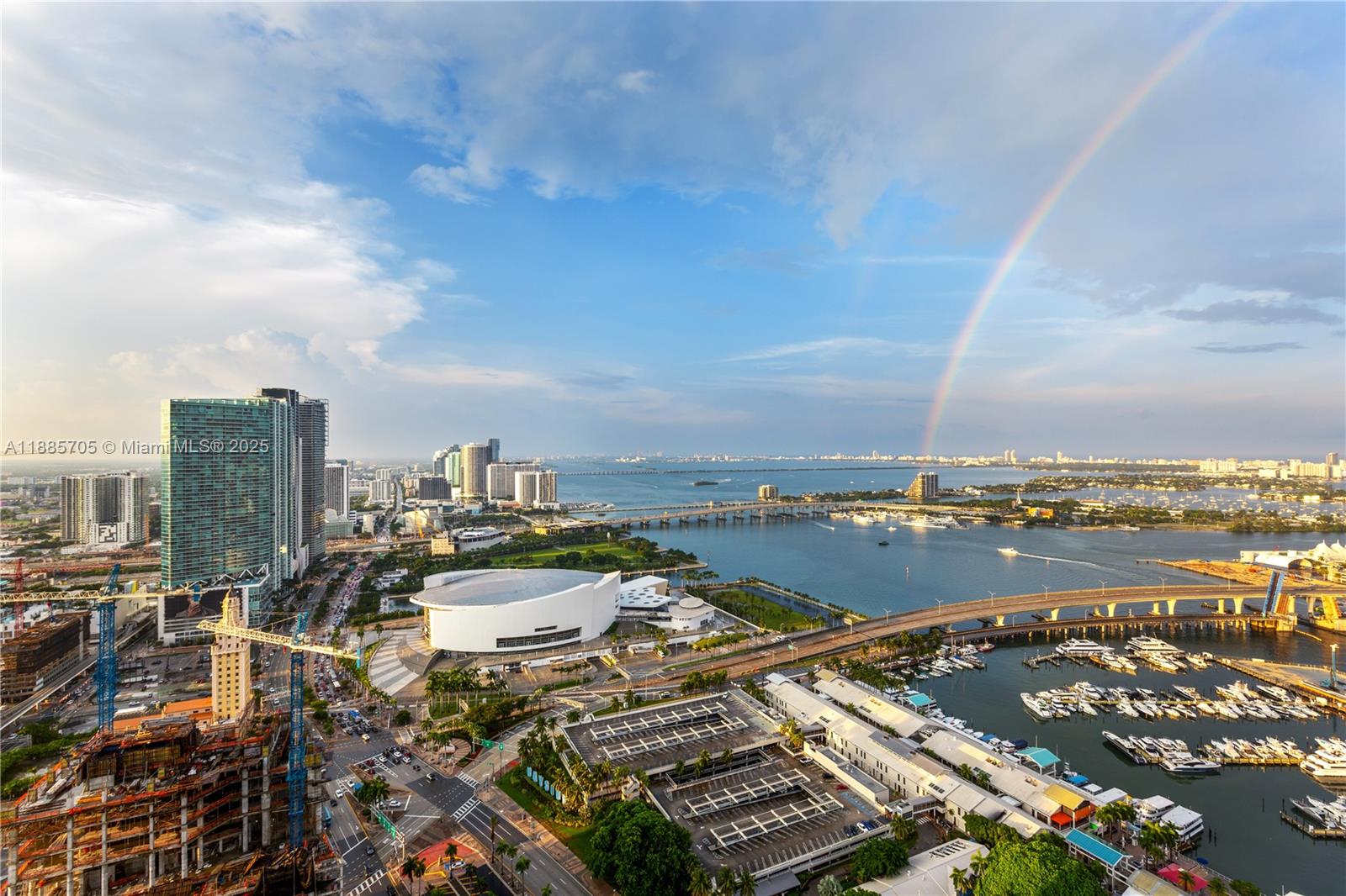 VIZCAYNE NORTH CONDO - Residential Lease