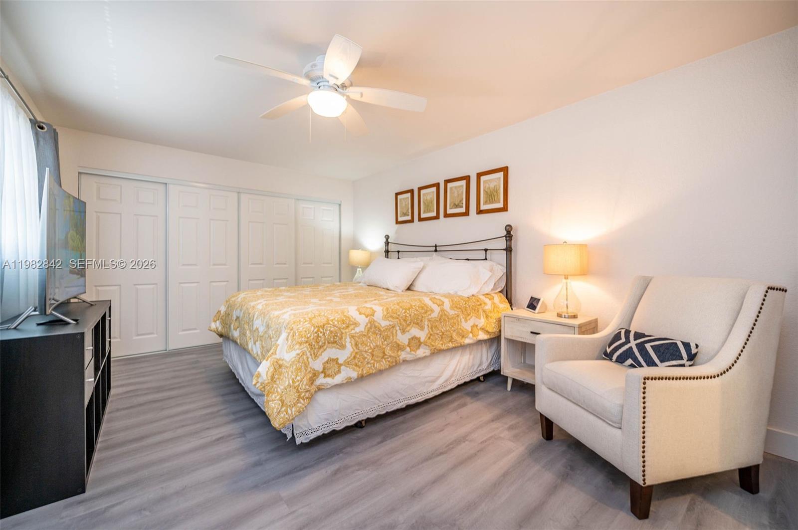 OASIS NO FOUR CONDO - Residential Lease