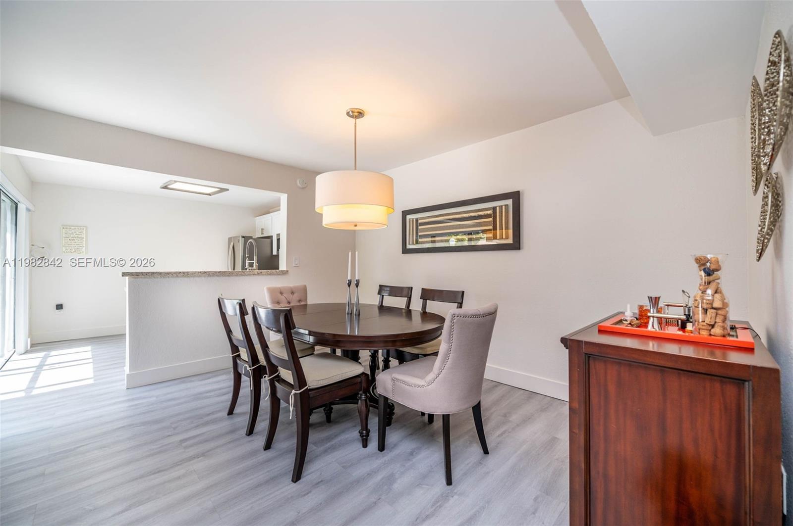 OASIS NO FOUR CONDO - Residential Lease