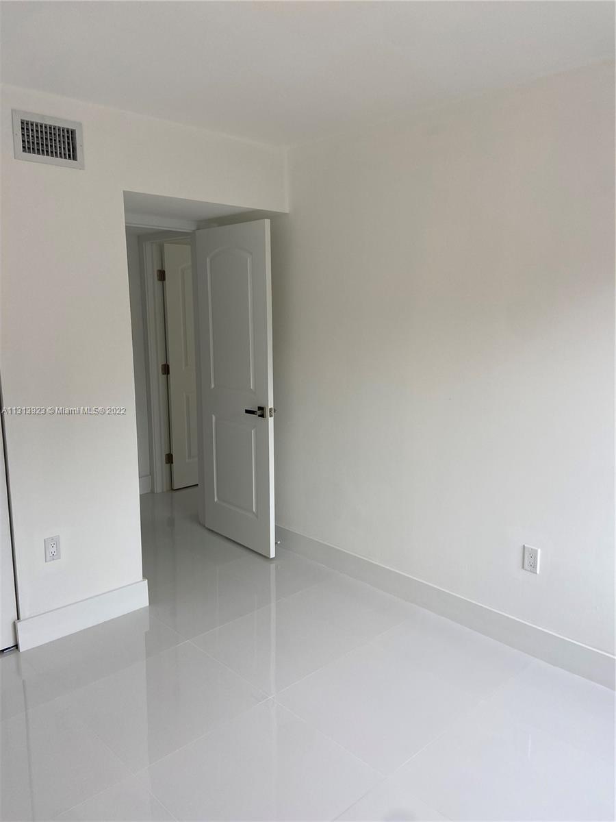 BLEAU FONTAINE CONDO #2 - Residential Lease