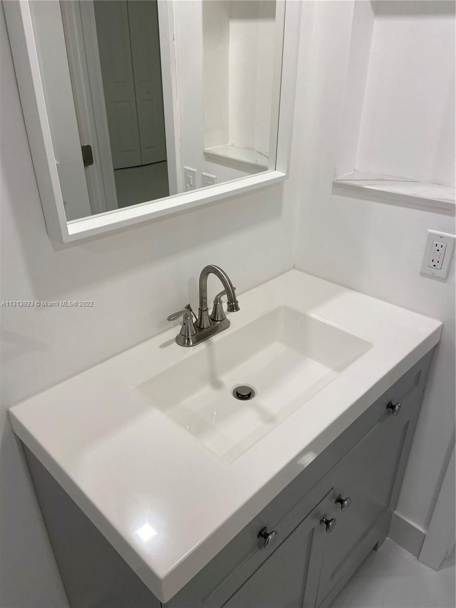 BLEAU FONTAINE CONDO #2 - Residential Lease