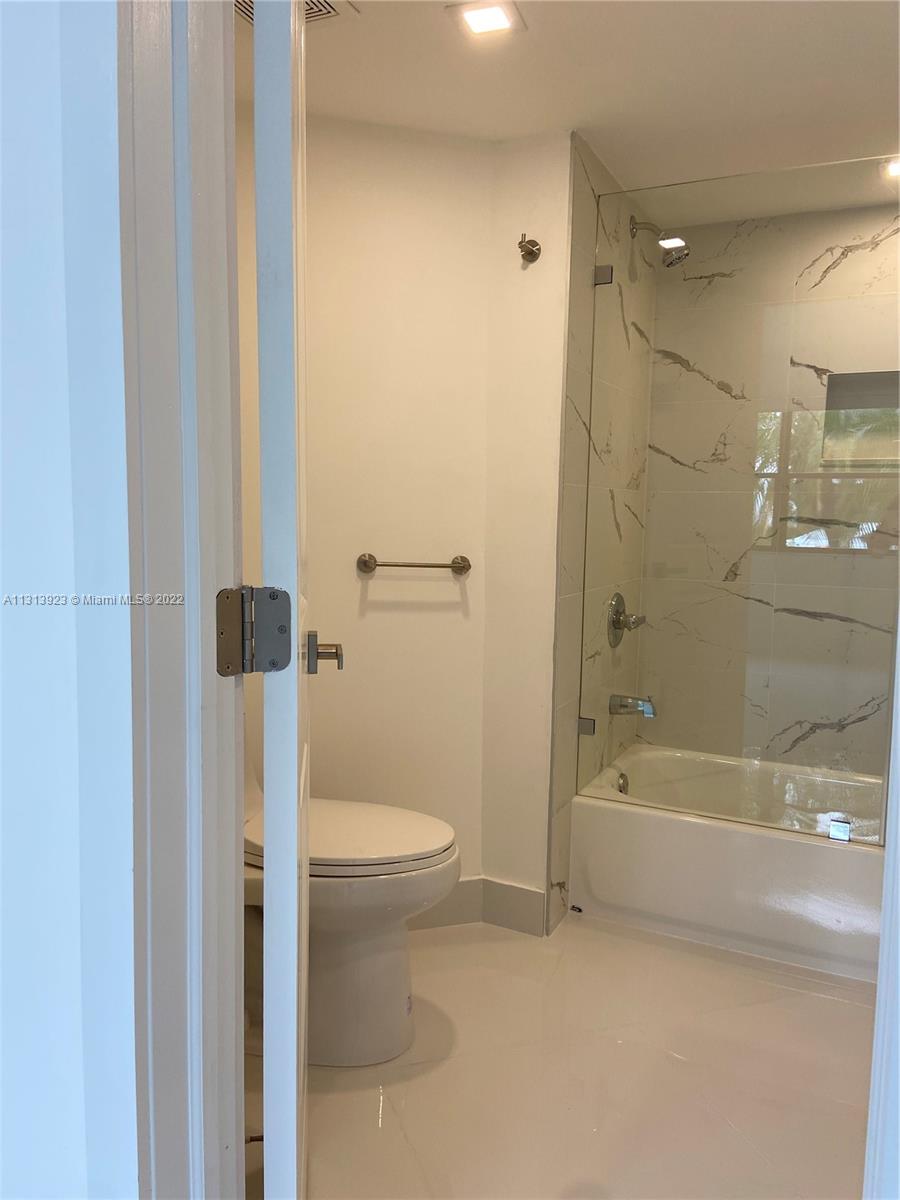 BLEAU FONTAINE CONDO #2 - Residential Lease