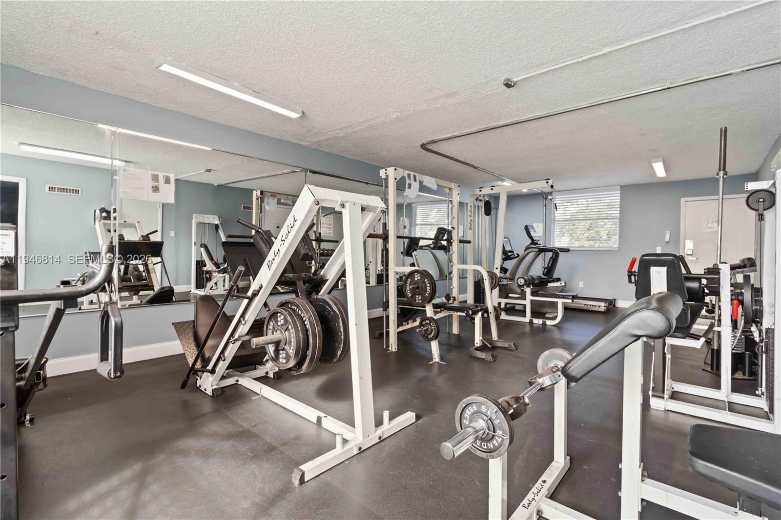 NORTH BAY VILLAS CONDO - Residential Lease