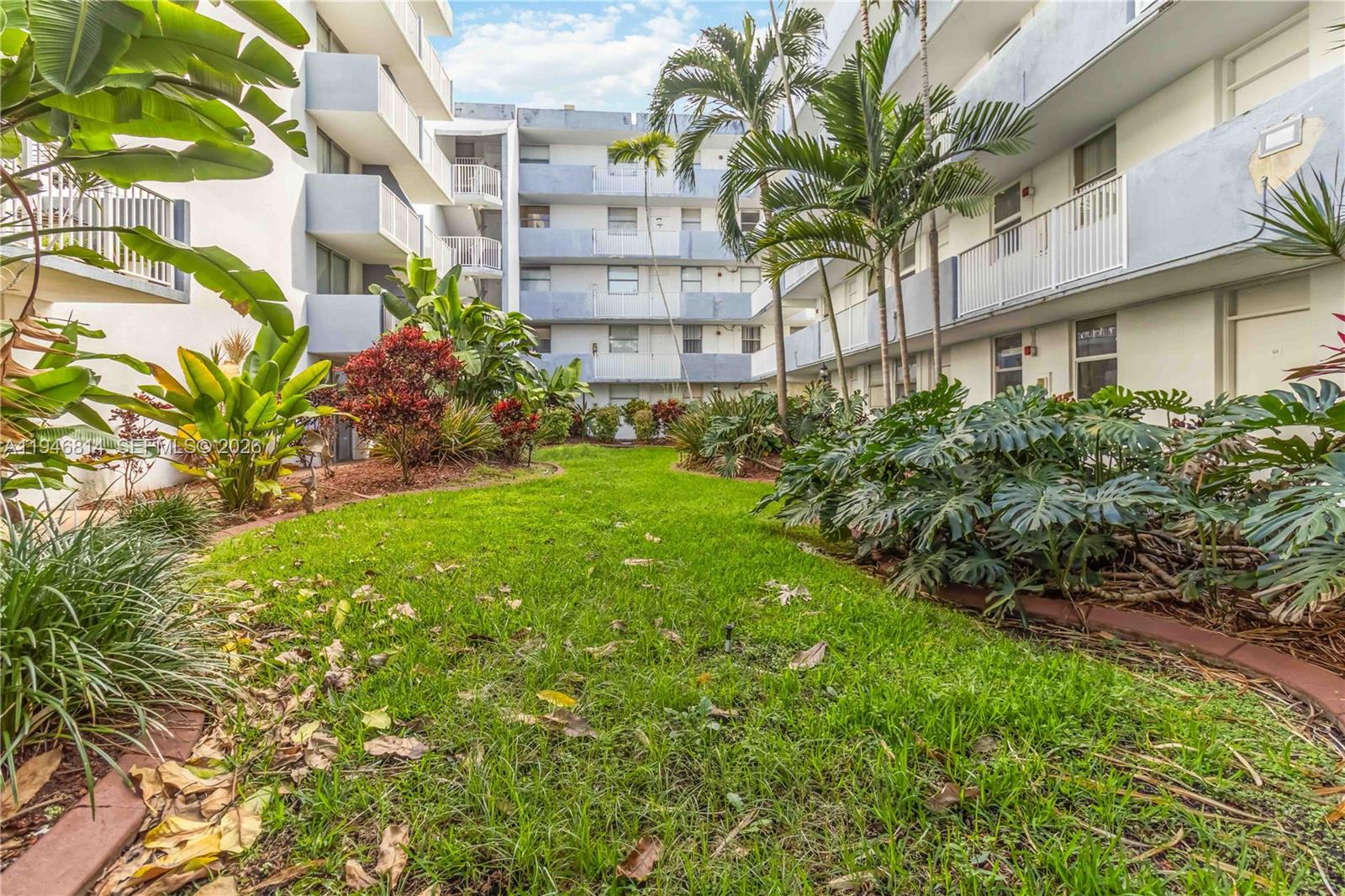 NORTH BAY VILLAS CONDO - Residential Lease