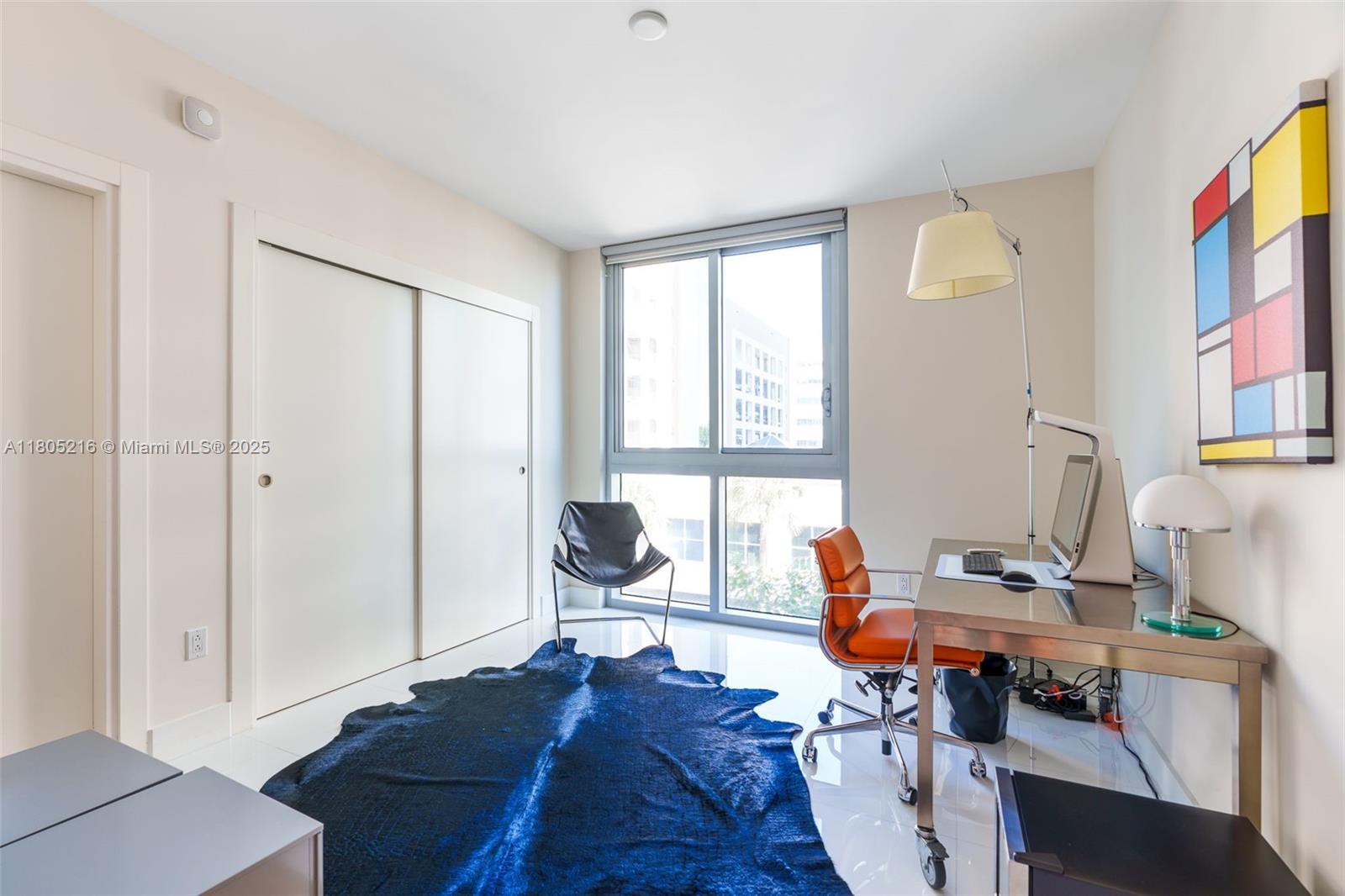 GROVENOR HOUSE CONDO - Residential