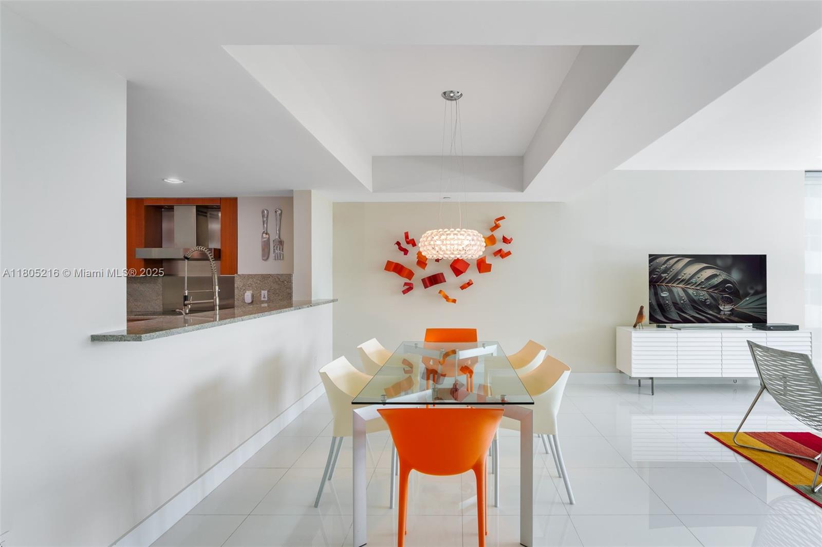 GROVENOR HOUSE CONDO - Residential
