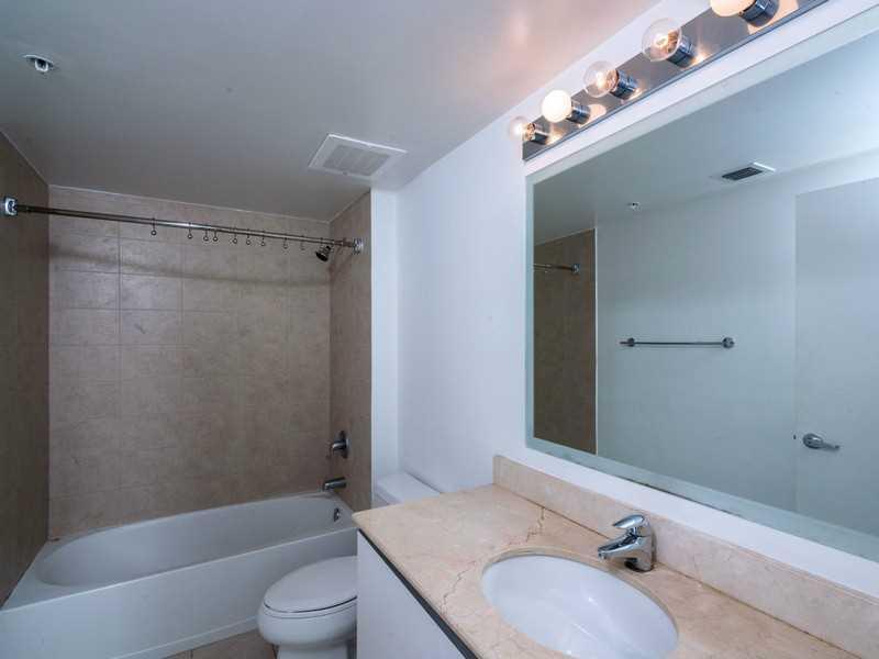 METROPOLIS II AT DADELAND - Residential Lease