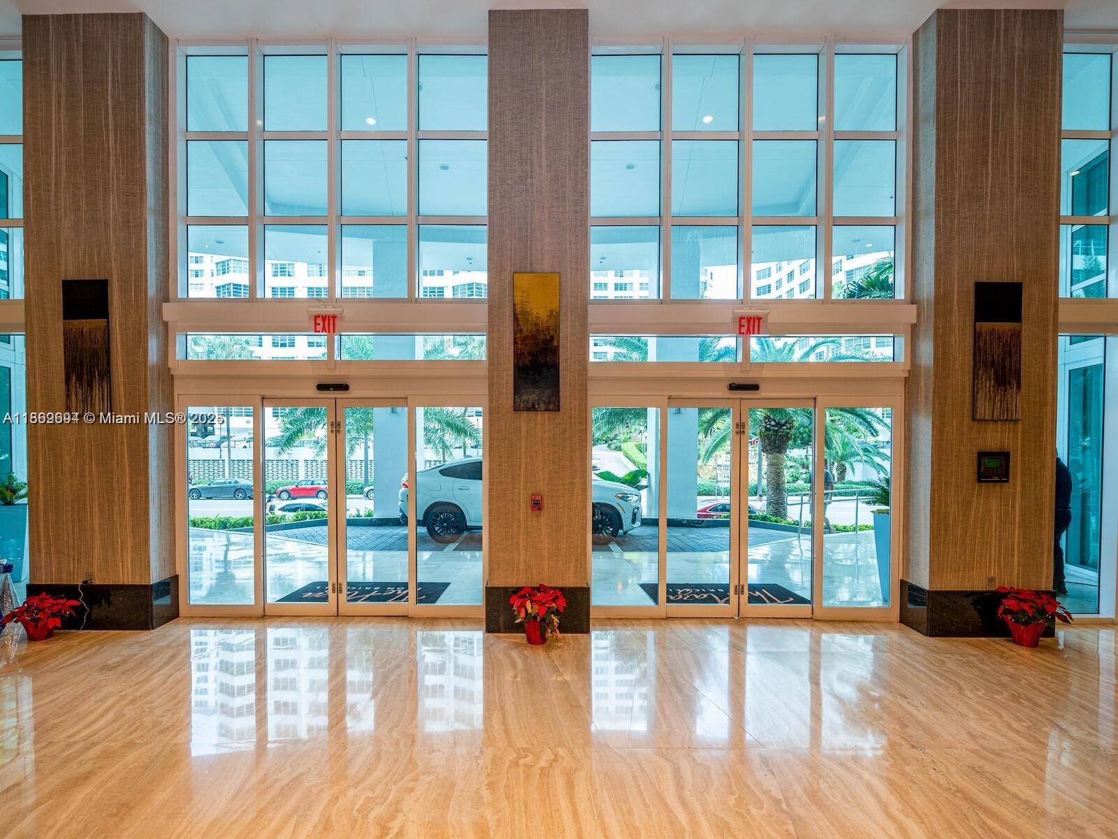 THE PLAZA 851 BRICKELL CO - Residential Lease