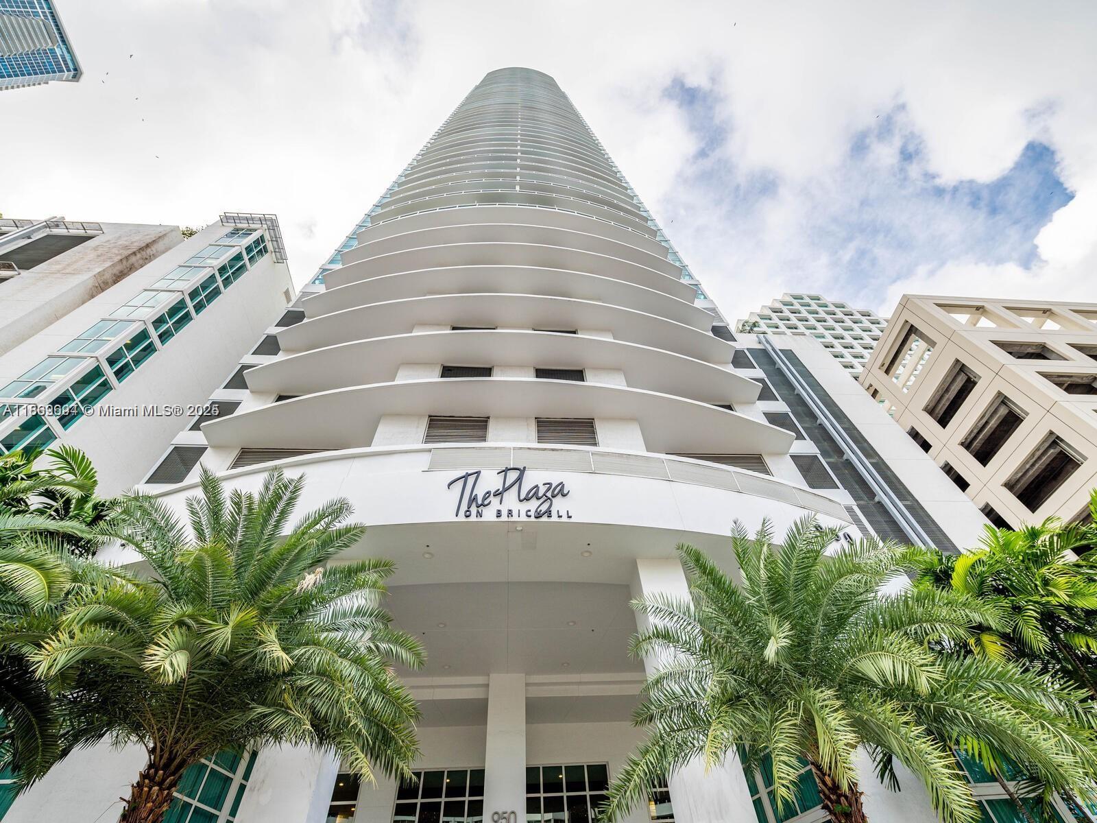 950 Brickell Bay Dr 4104