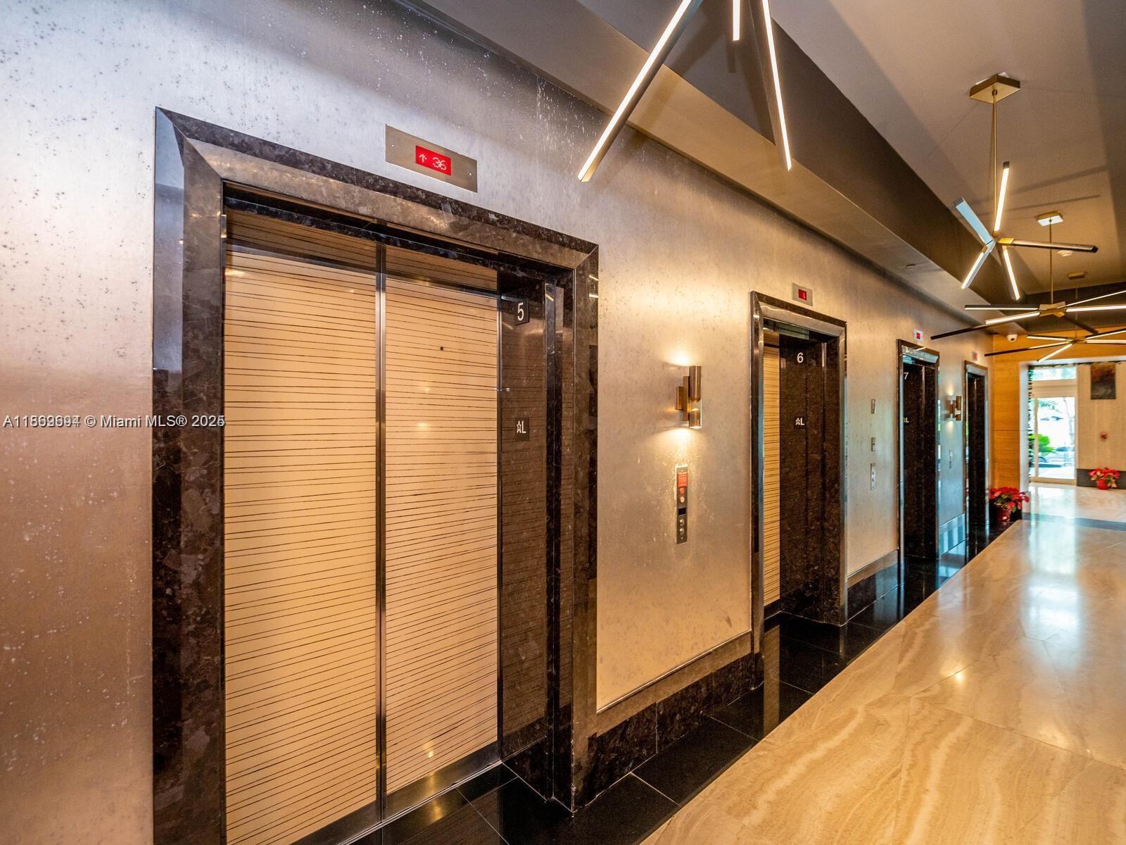 950 Brickell Bay Dr 4104