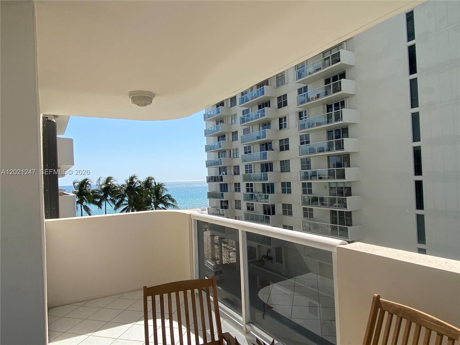 LEXCELLENCE CONDO - Residential