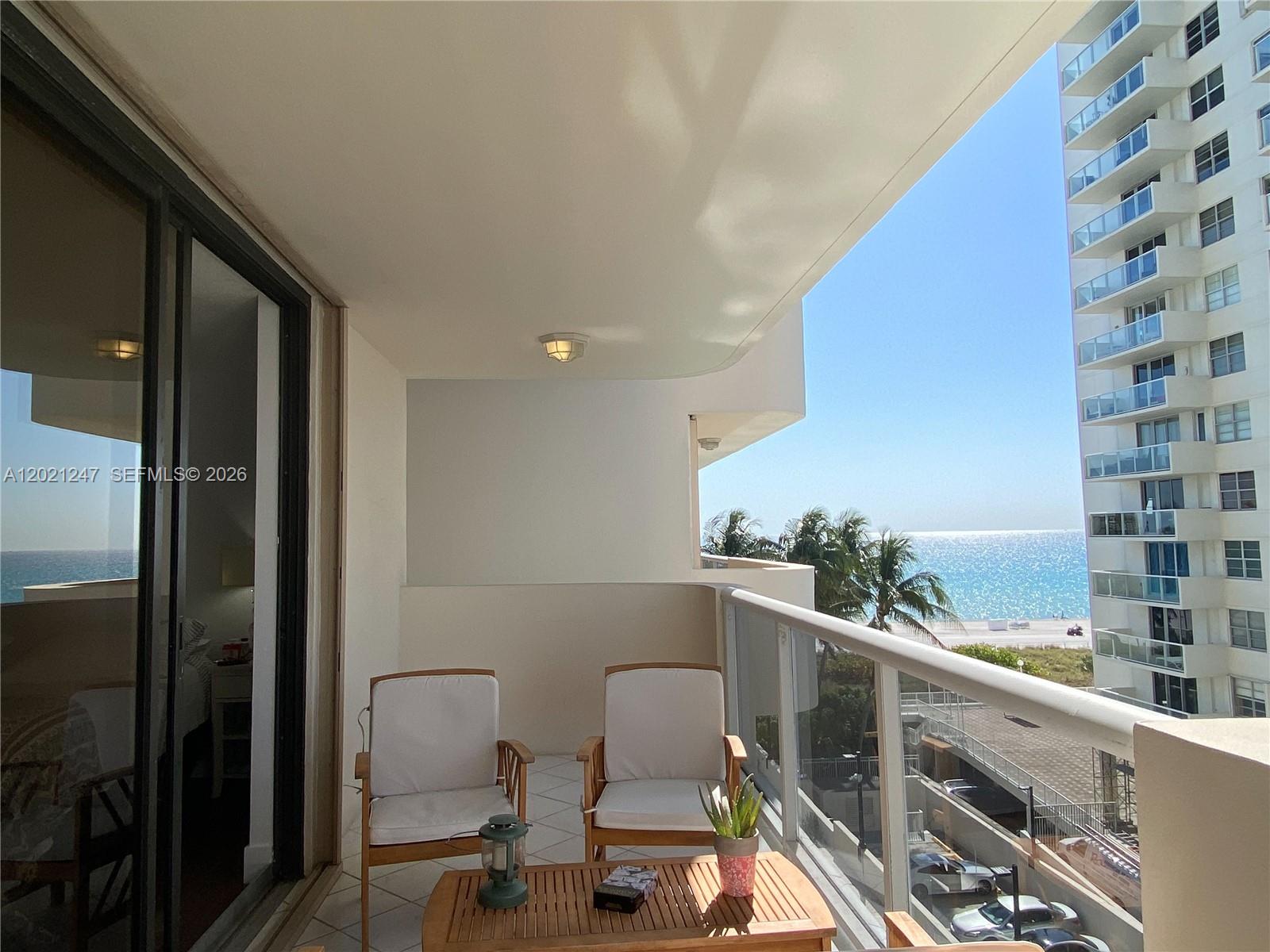 LEXCELLENCE CONDO - Residential