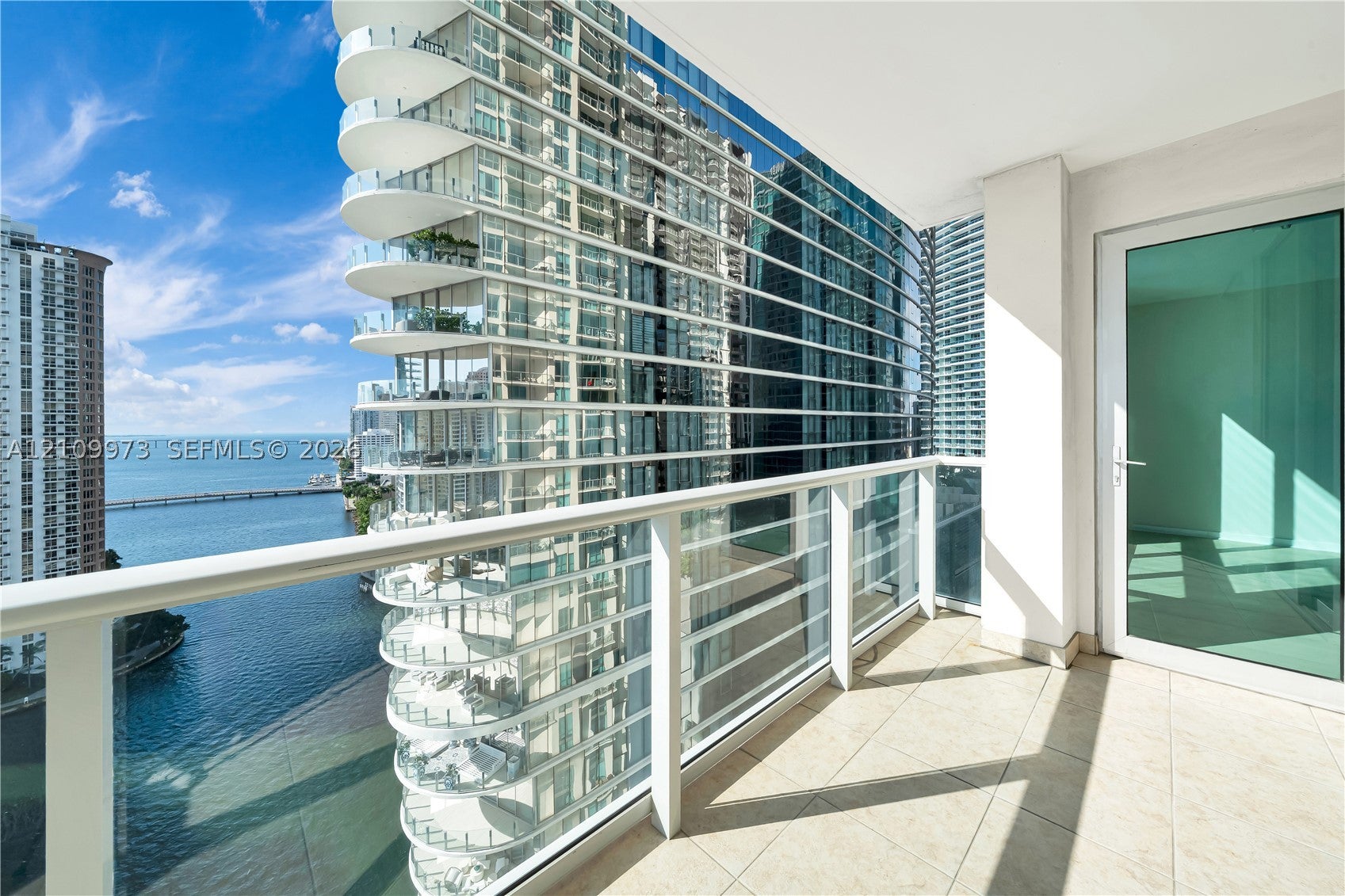 300 S Biscayne Blvd T-1806