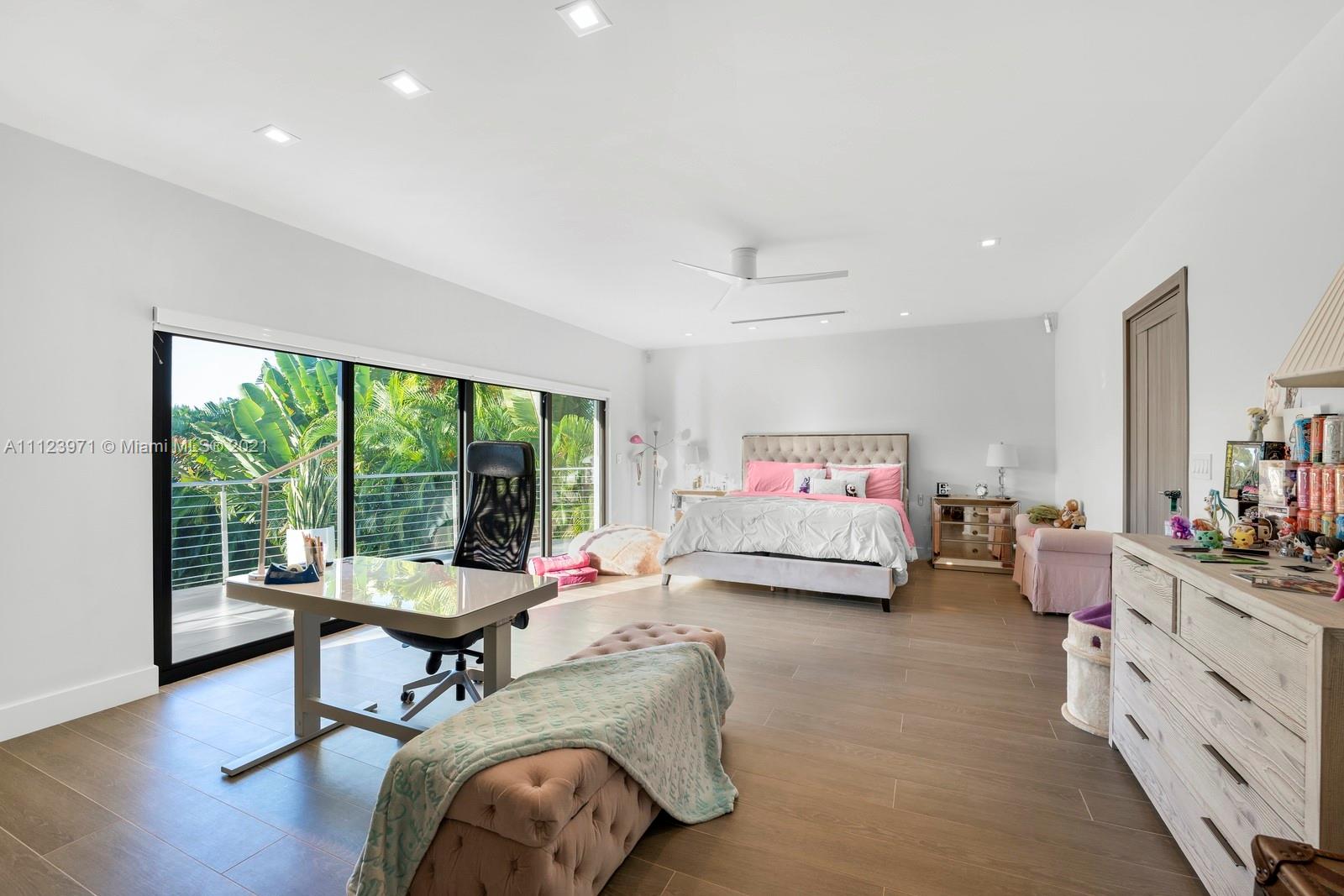 NORMANDY BEACH 2ND AMD & - Residential