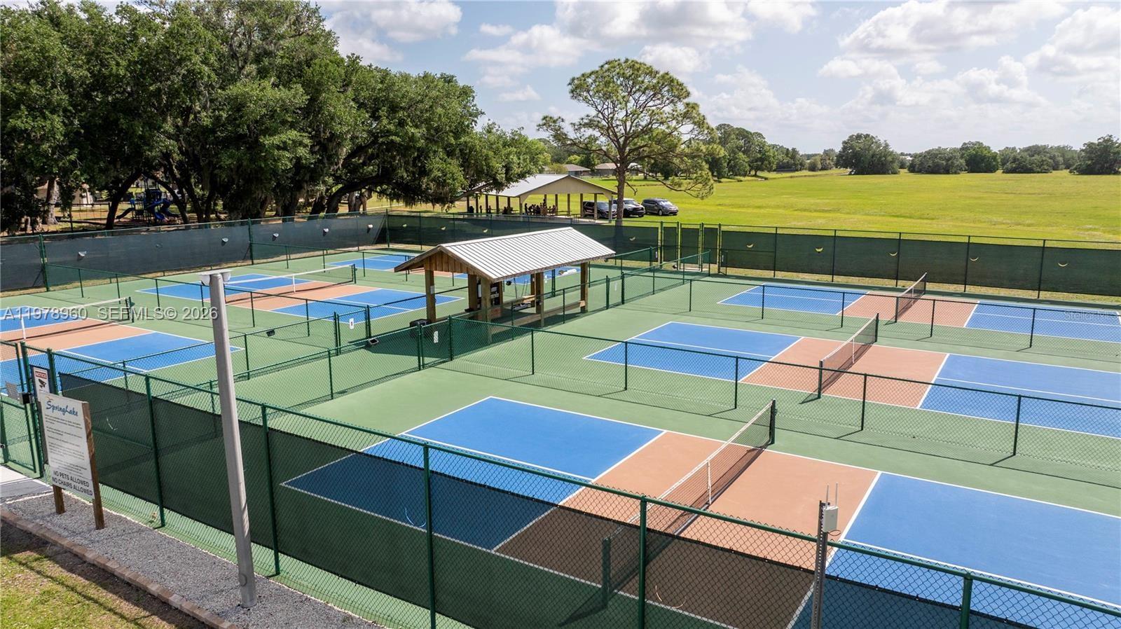 BLUE HERON GOLF + C.C. - Residential