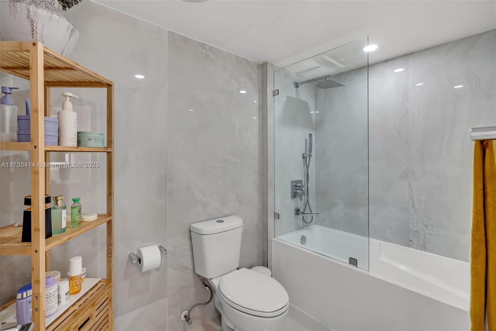 COSTA BRAVA CONDO - Residential