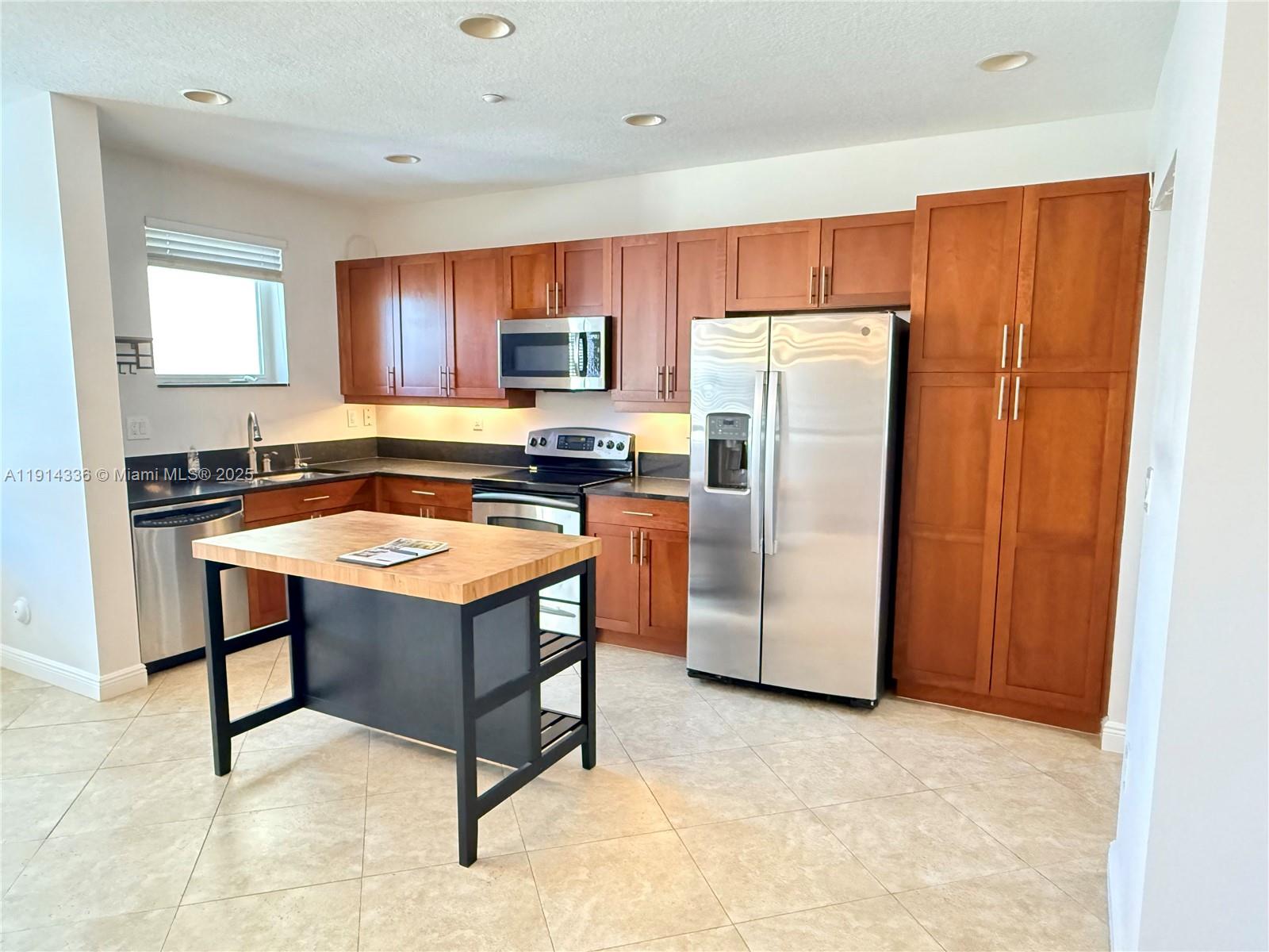 VILLAGE AT SAILBOAT BEND - Residential