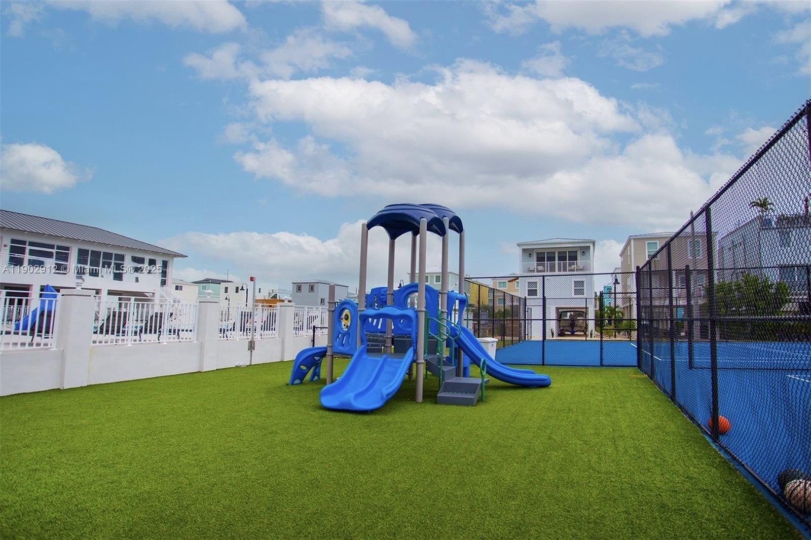 KEY LARGO OCEAN RESORT CO - Residential Lease