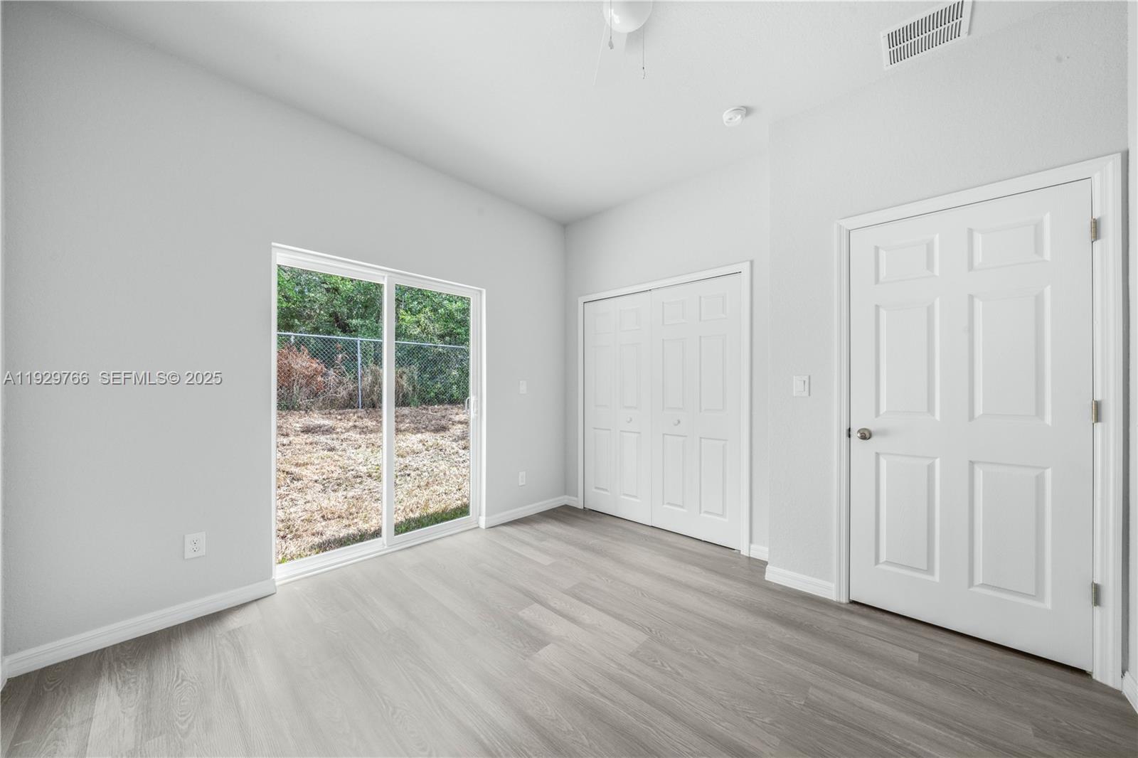 Las Villas at Kenilworth - Residential