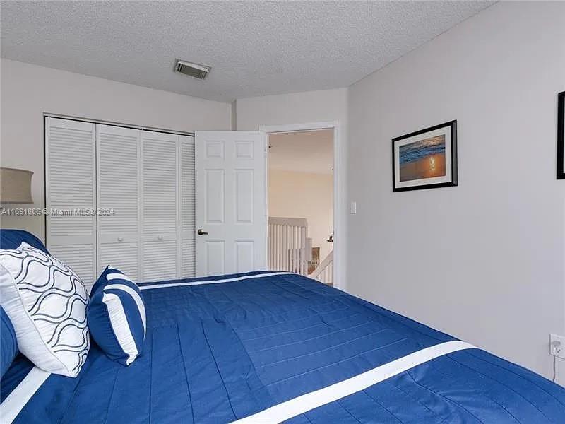 WEST LAKE VILLAGE PLAT - Residential