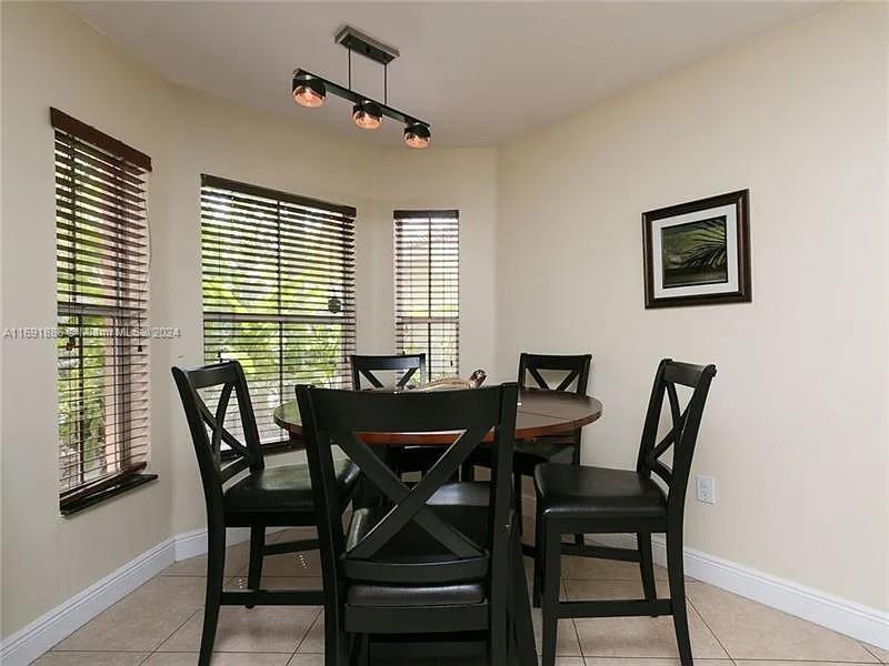 WEST LAKE VILLAGE PLAT - Residential