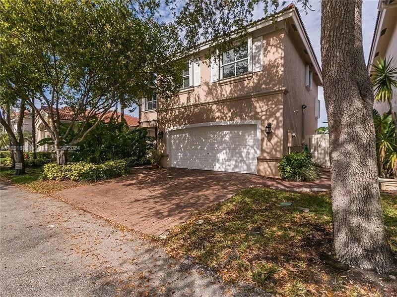 WEST LAKE VILLAGE PLAT - Residential
