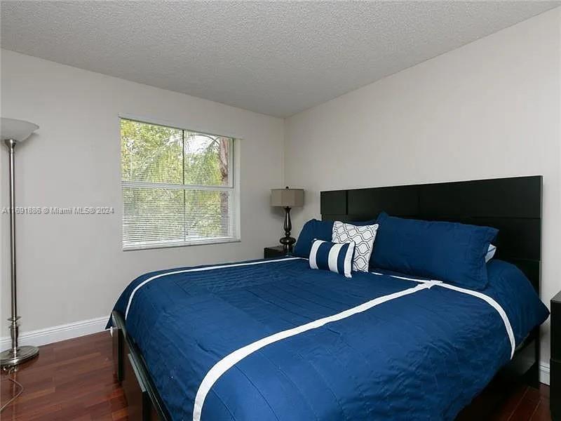 WEST LAKE VILLAGE PLAT - Residential