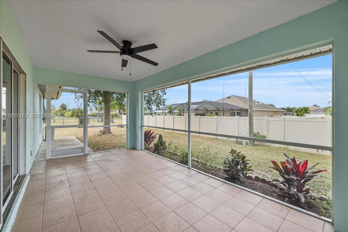 CAPE CORAL - Residential