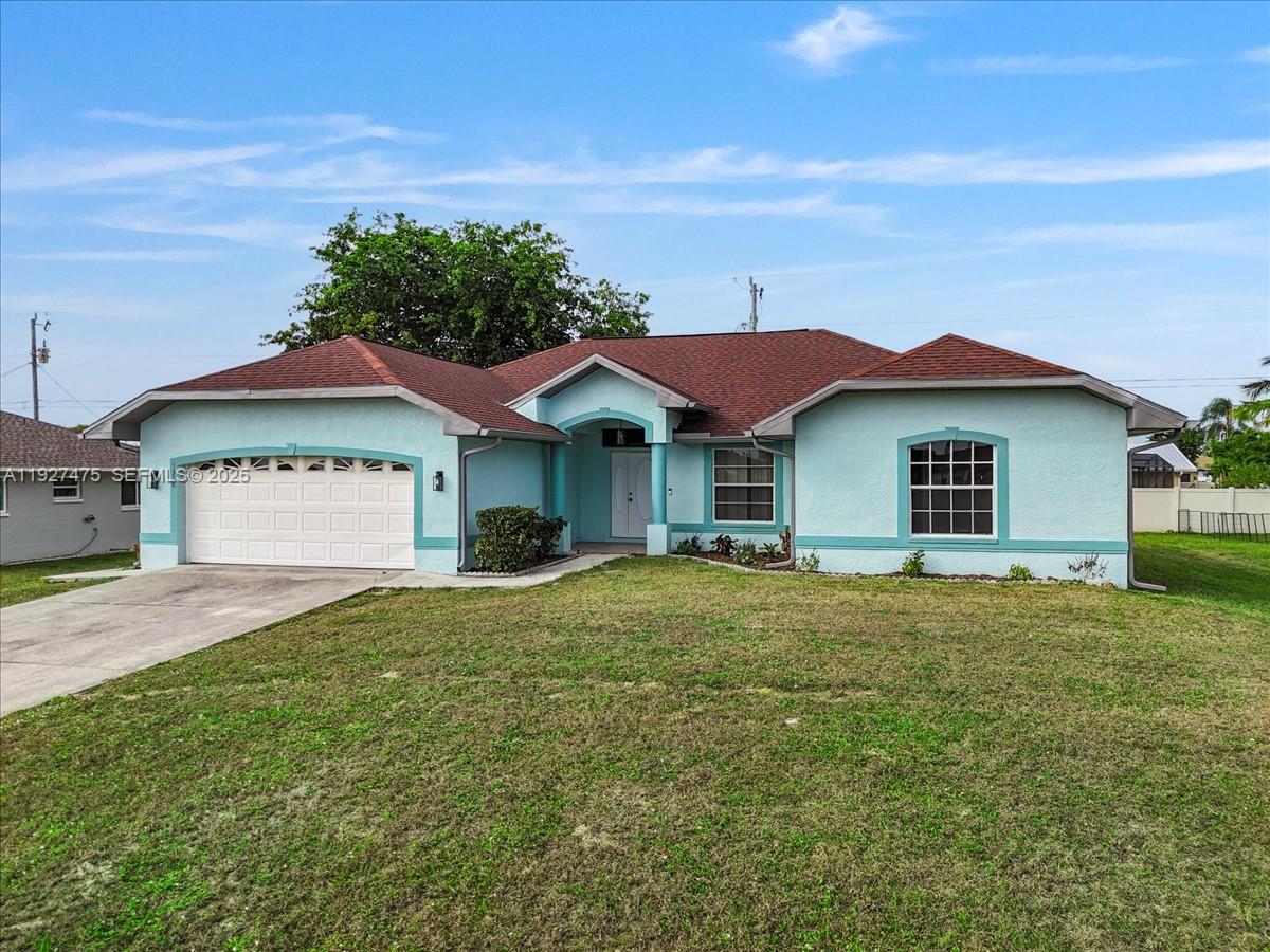 CAPE CORAL - Residential