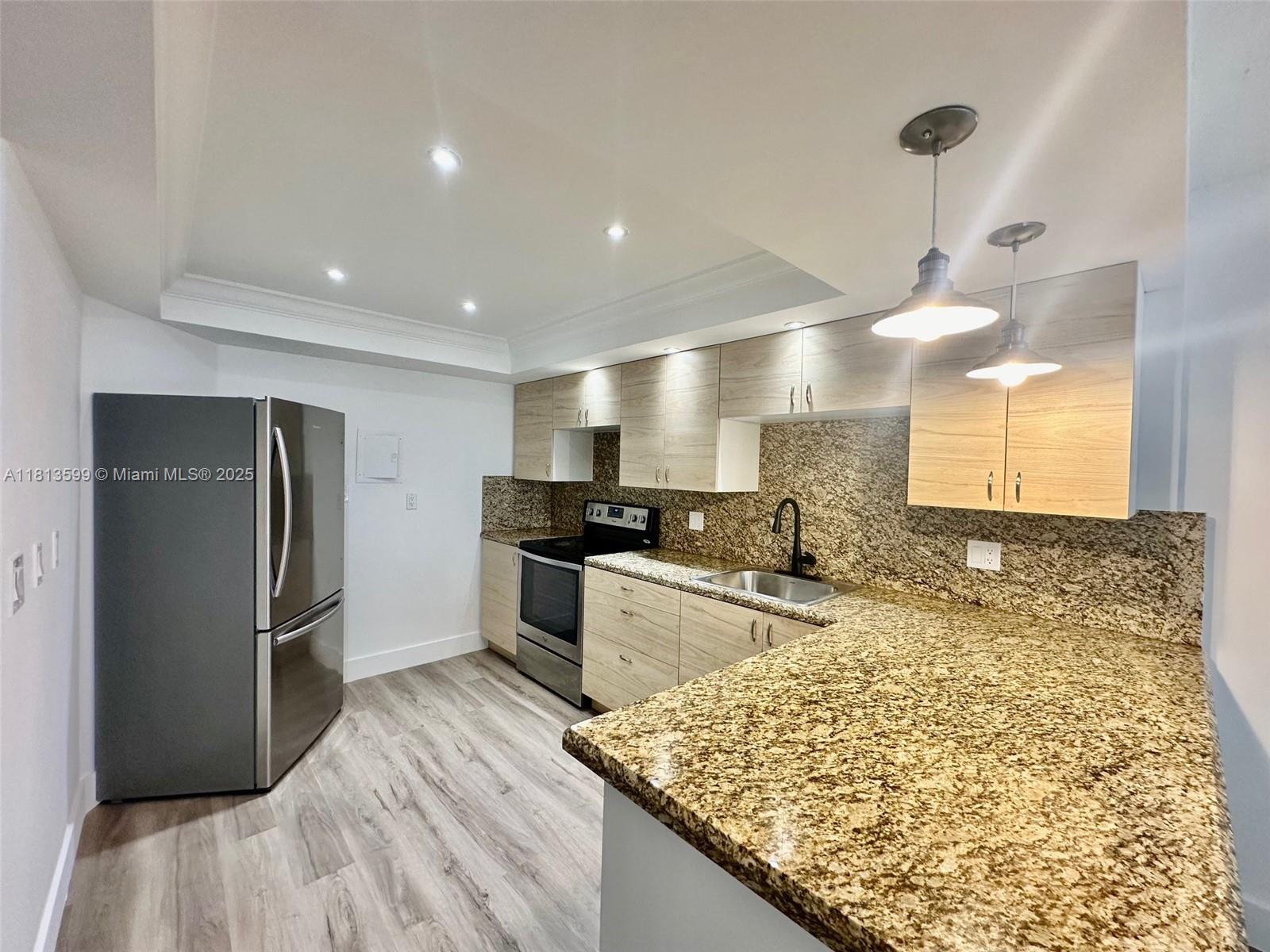 1301 Ne Miami Gardens Dr 521 W, Miami, Broward County, Florida - 1 Bedrooms  
1 Bathrooms - 