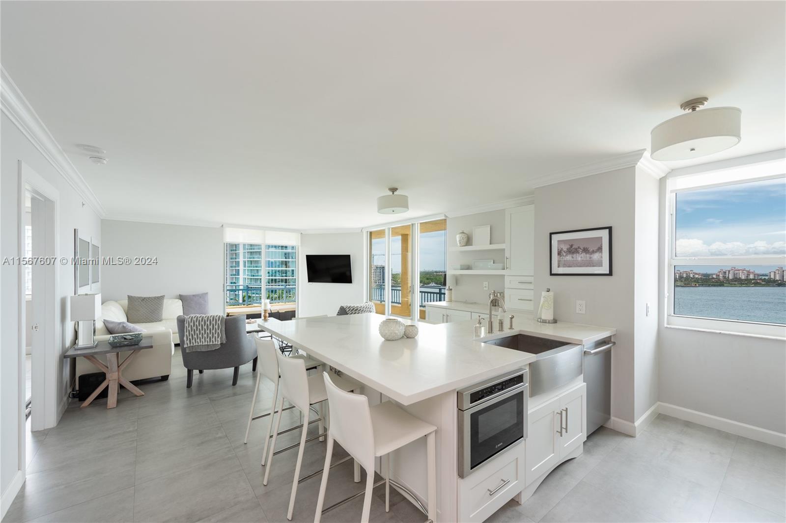Rental Property at 90 Alton Rd 1102, Miami Beach, Miami-Dade County, Florida - Bedrooms: 2 
Bathrooms: 2  - $6,500 MO.