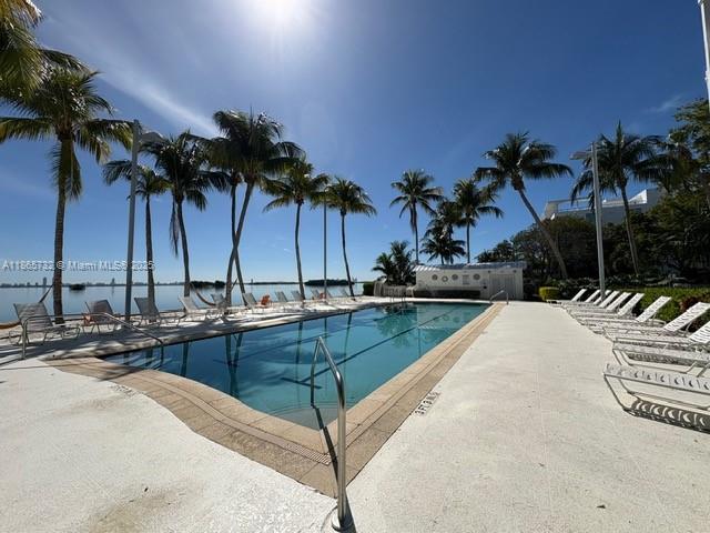 NIRVANA CONDO NO FIVE CON - Residential