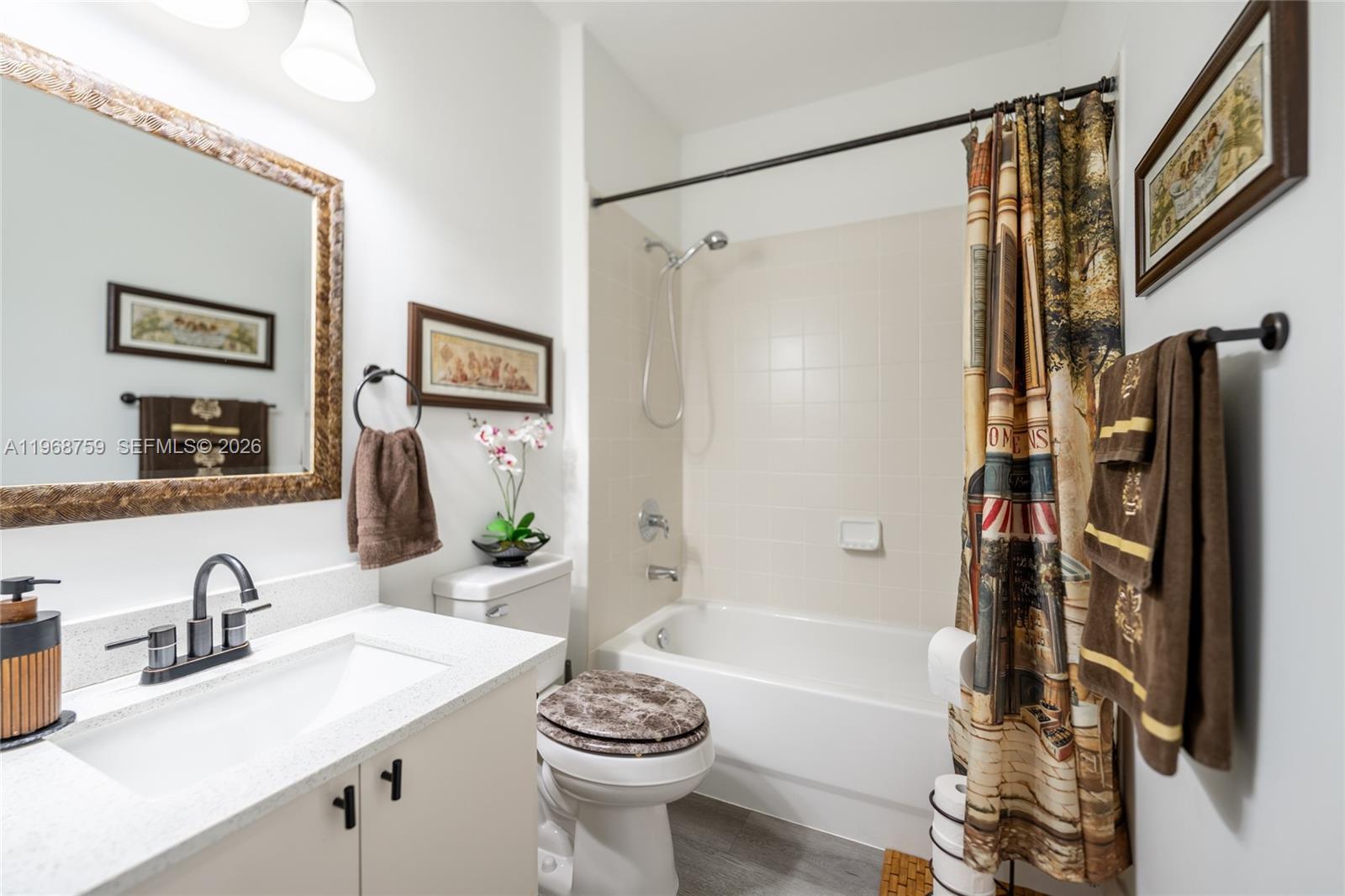 VENTURA AT MALIBU BAY - Residential