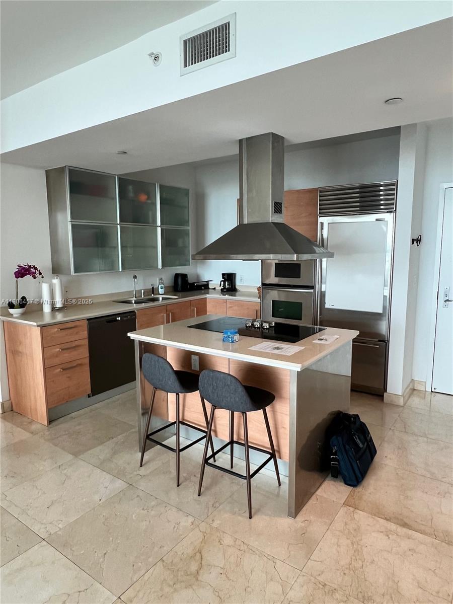 Rental Property at 218 Se 14th St 1603, Miami, Broward County, Florida - Bedrooms: 2 
Bathrooms: 3  - $3,800 MO.