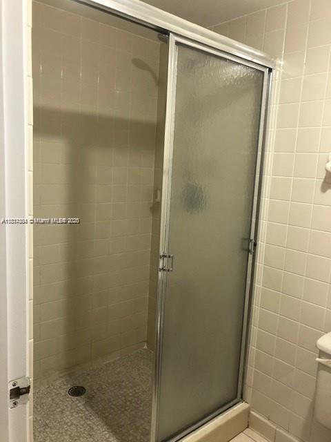 CONDO 21 WHITEHALL - Residential Lease