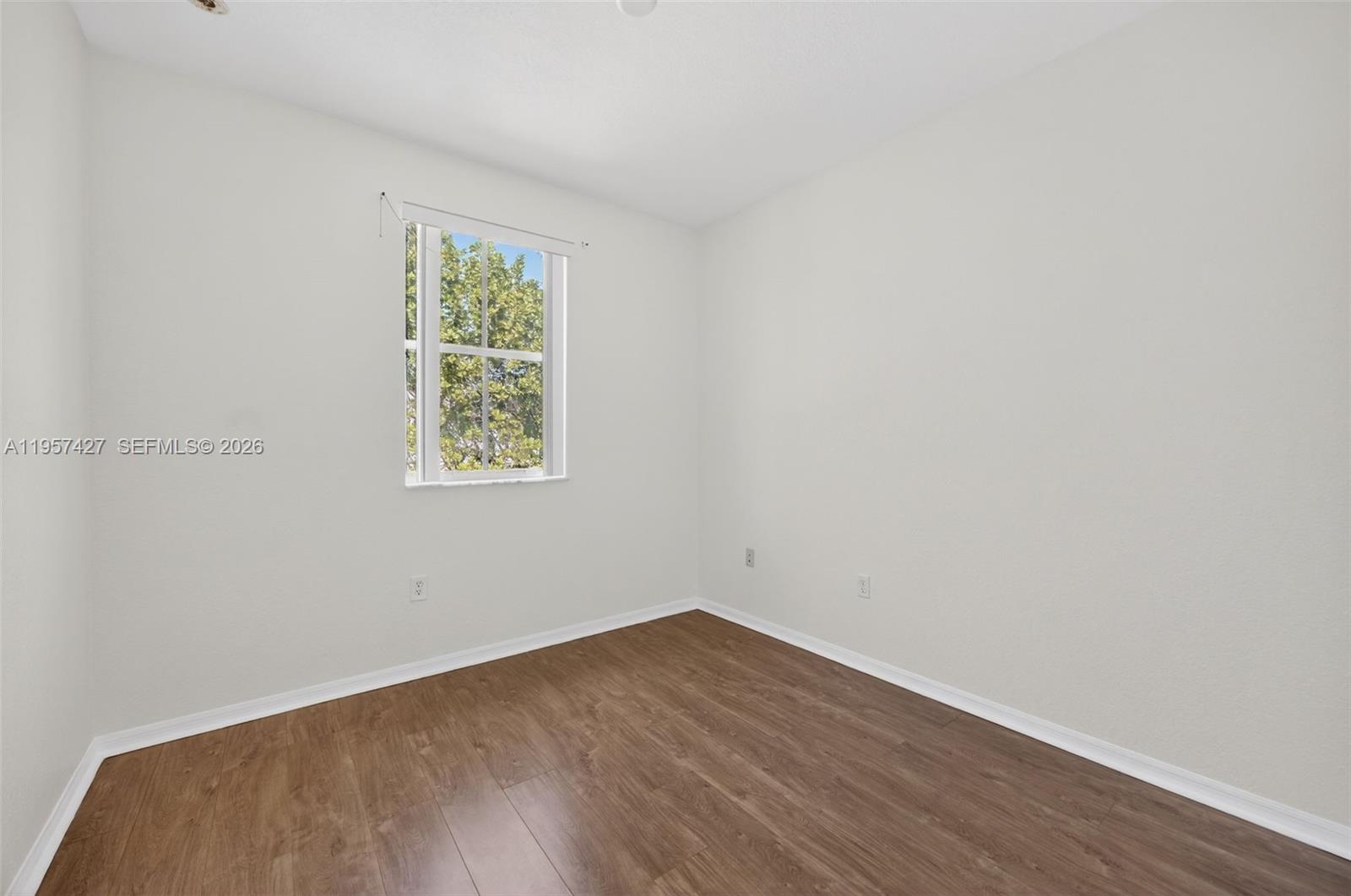 KENDALL BREEZE SOUTH - Residential