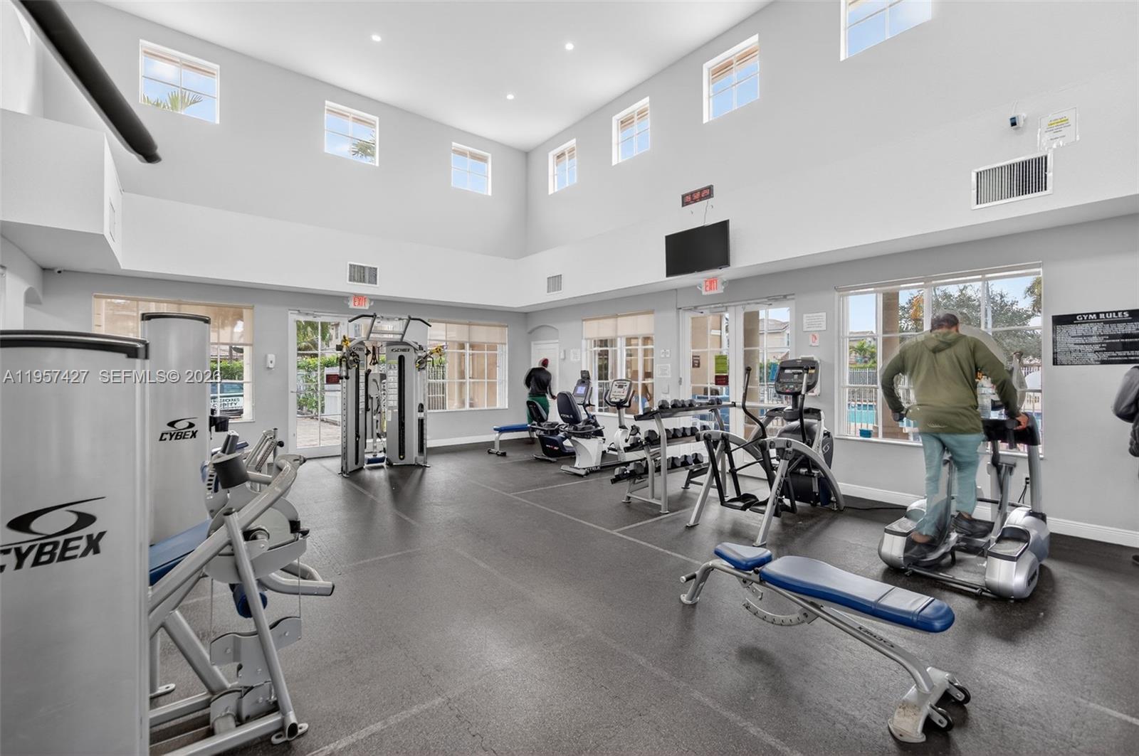 KENDALL BREEZE SOUTH - Residential