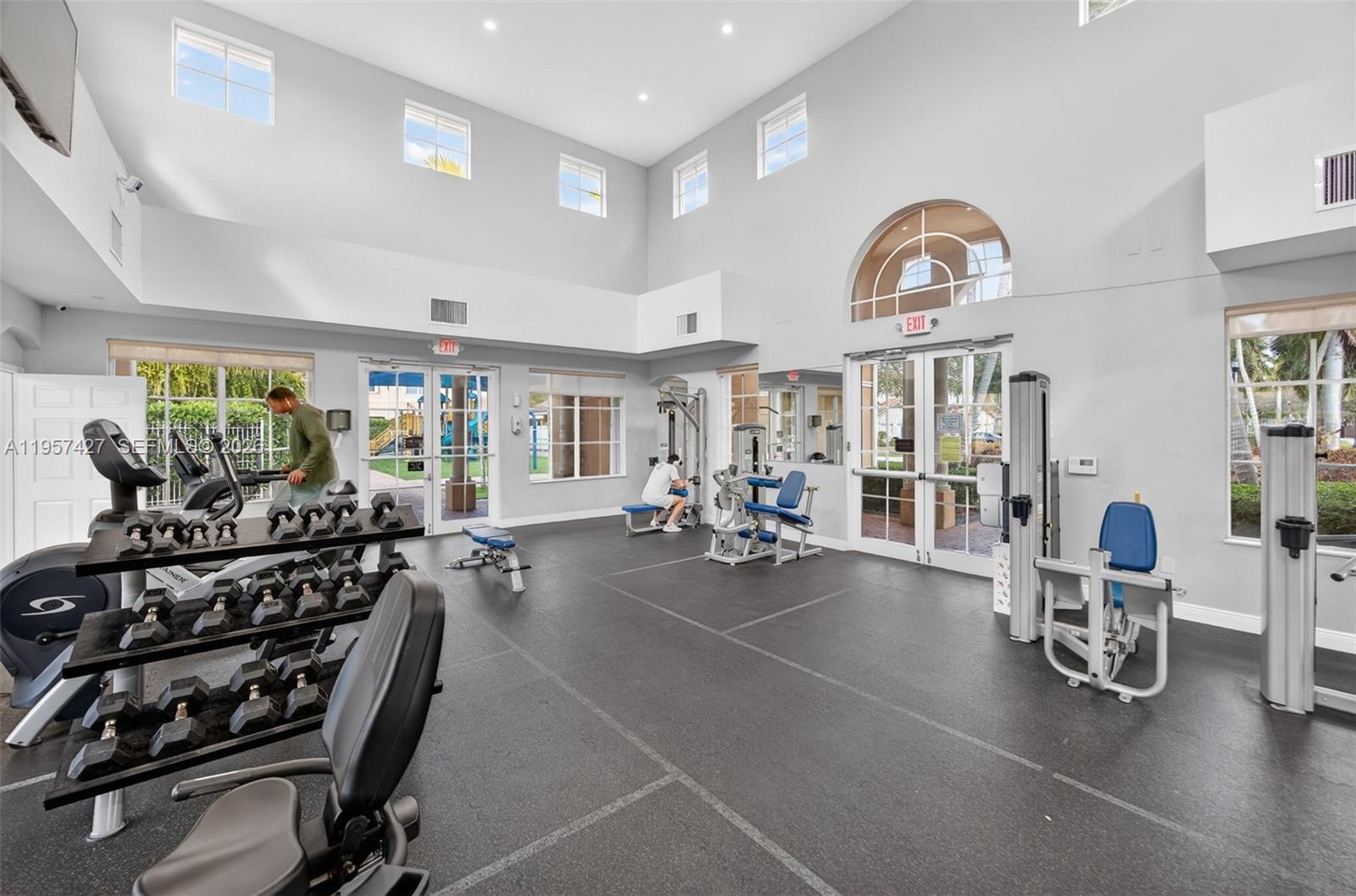 KENDALL BREEZE SOUTH - Residential