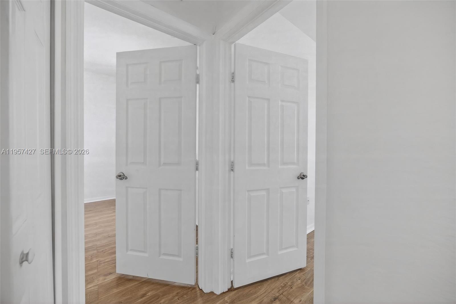 KENDALL BREEZE SOUTH - Residential