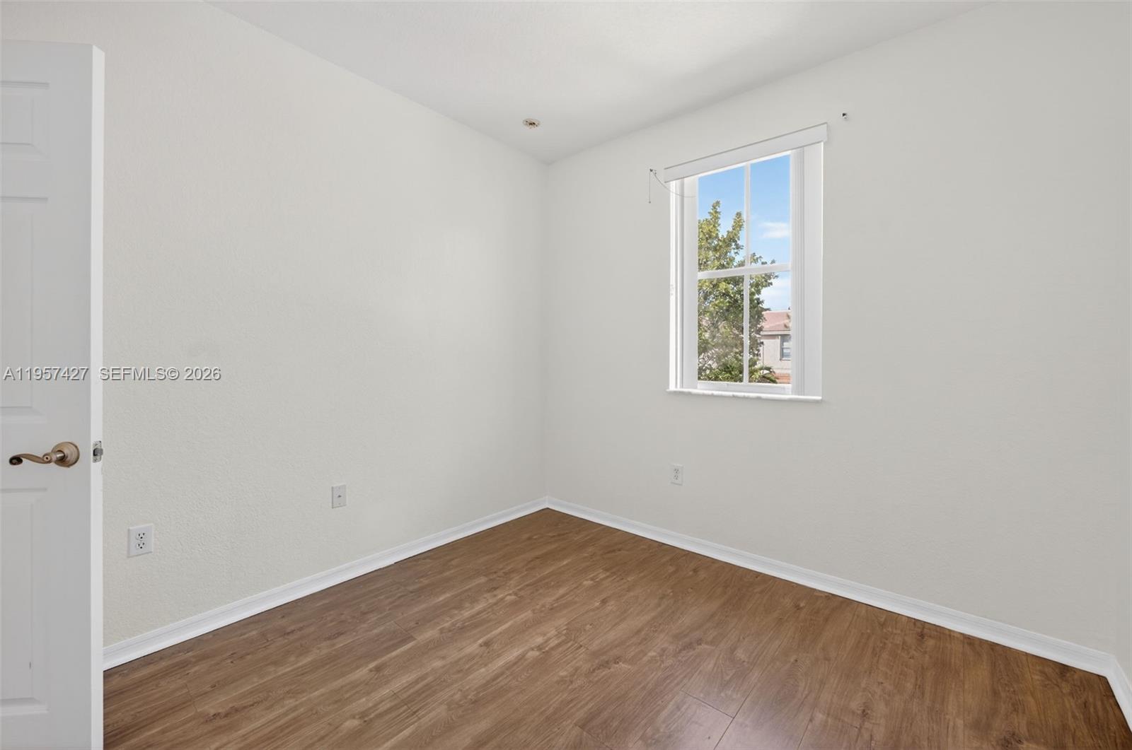 KENDALL BREEZE SOUTH - Residential