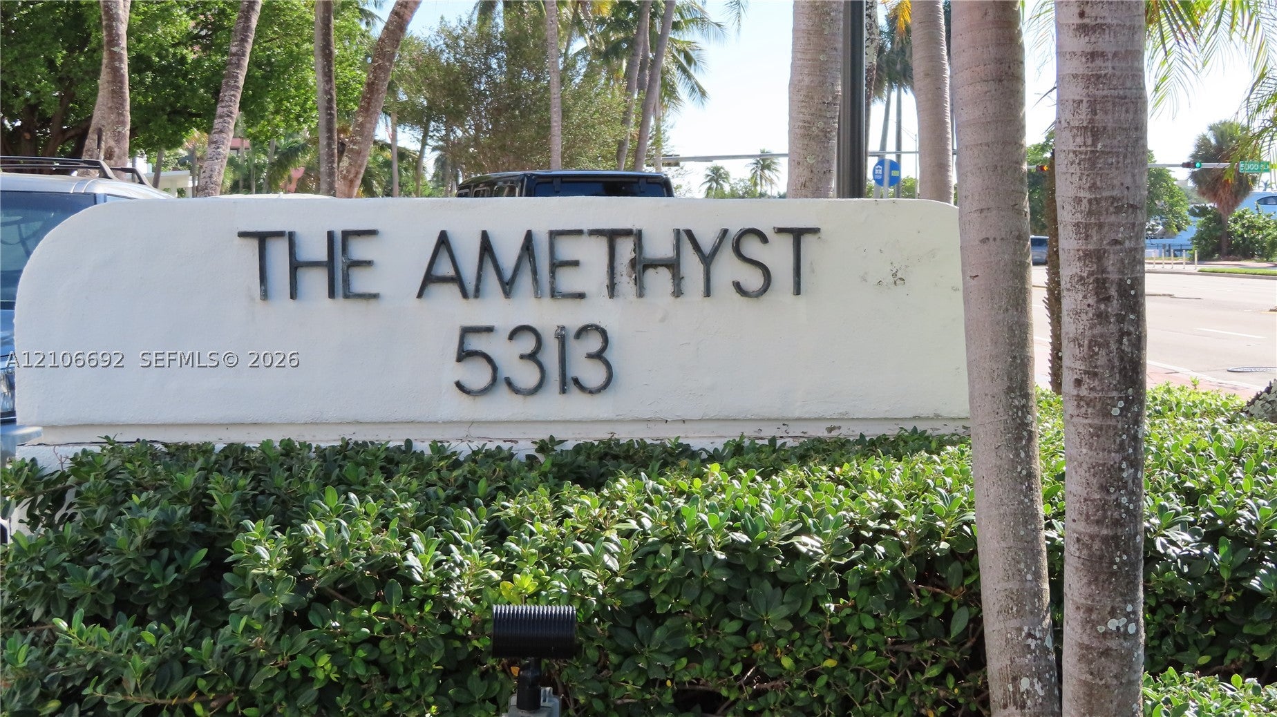 5313 Collins Ave 205