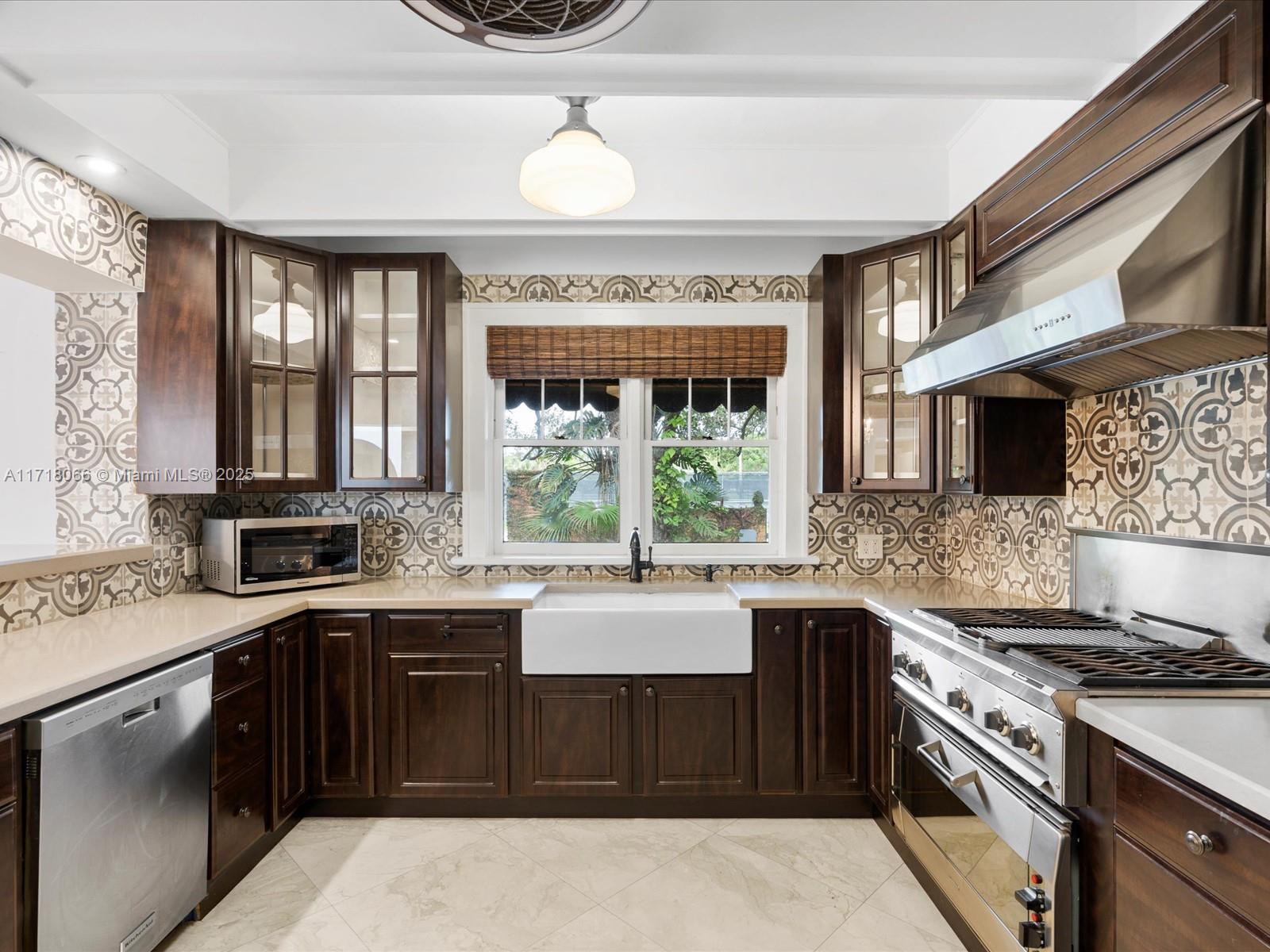 CORAL GABLES SEC C - Residential
