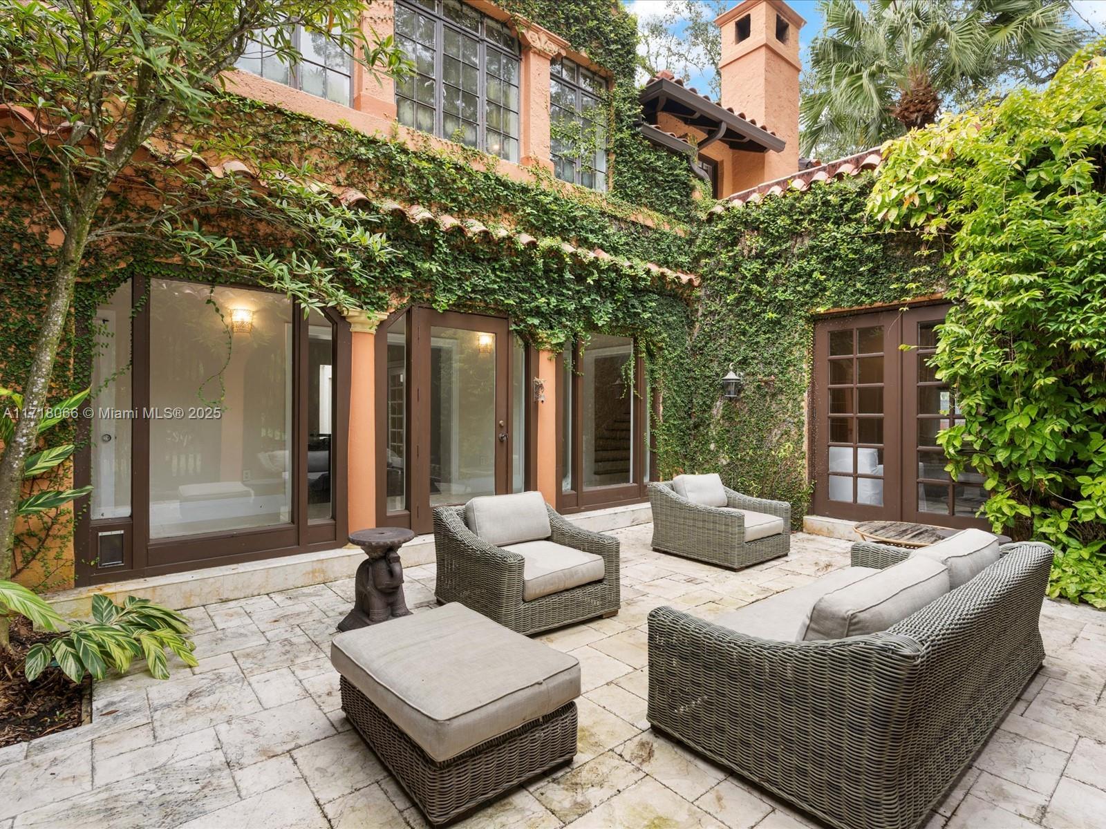 CORAL GABLES SEC C - Residential