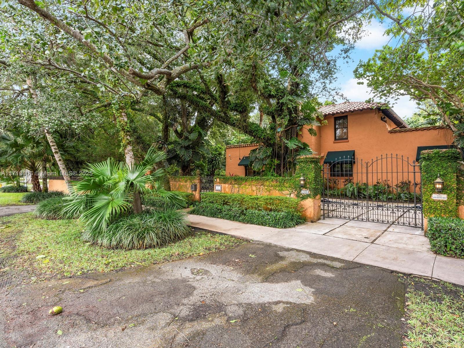 CORAL GABLES SEC C - Residential