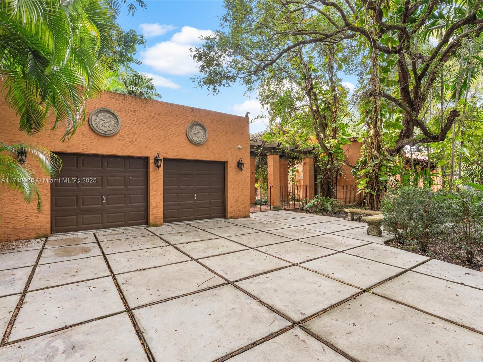 CORAL GABLES SEC C - Residential
