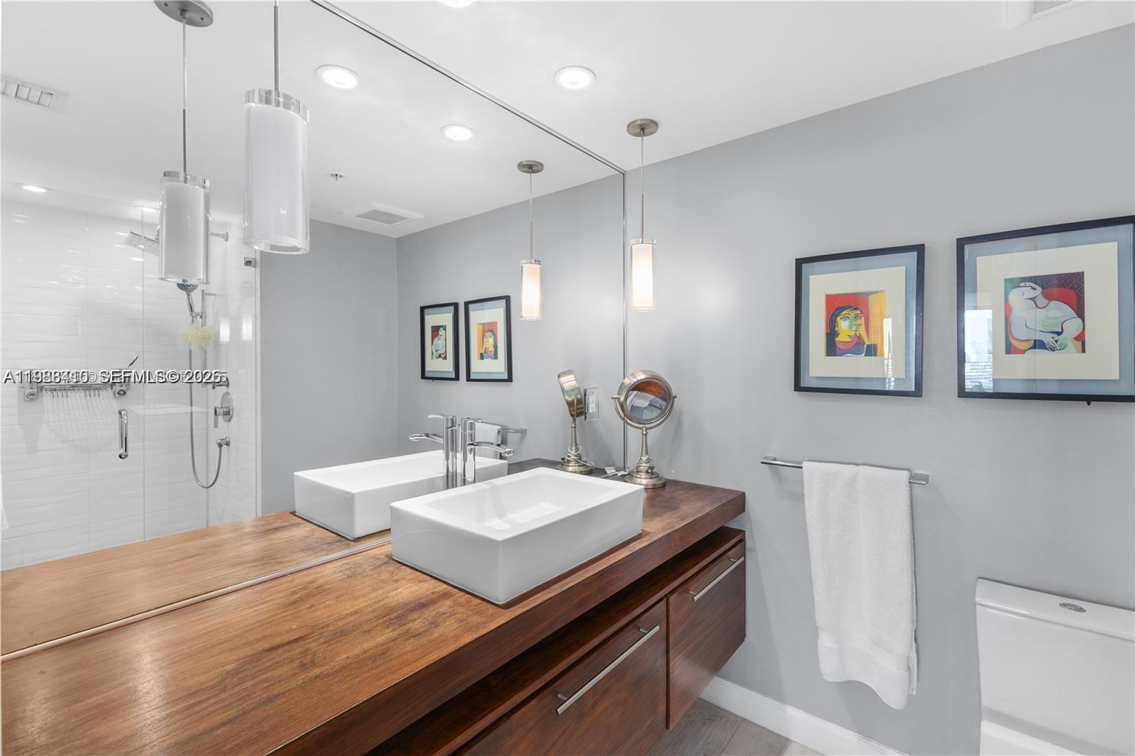 ONE MIAMI EAST CONDO - Residential Lease